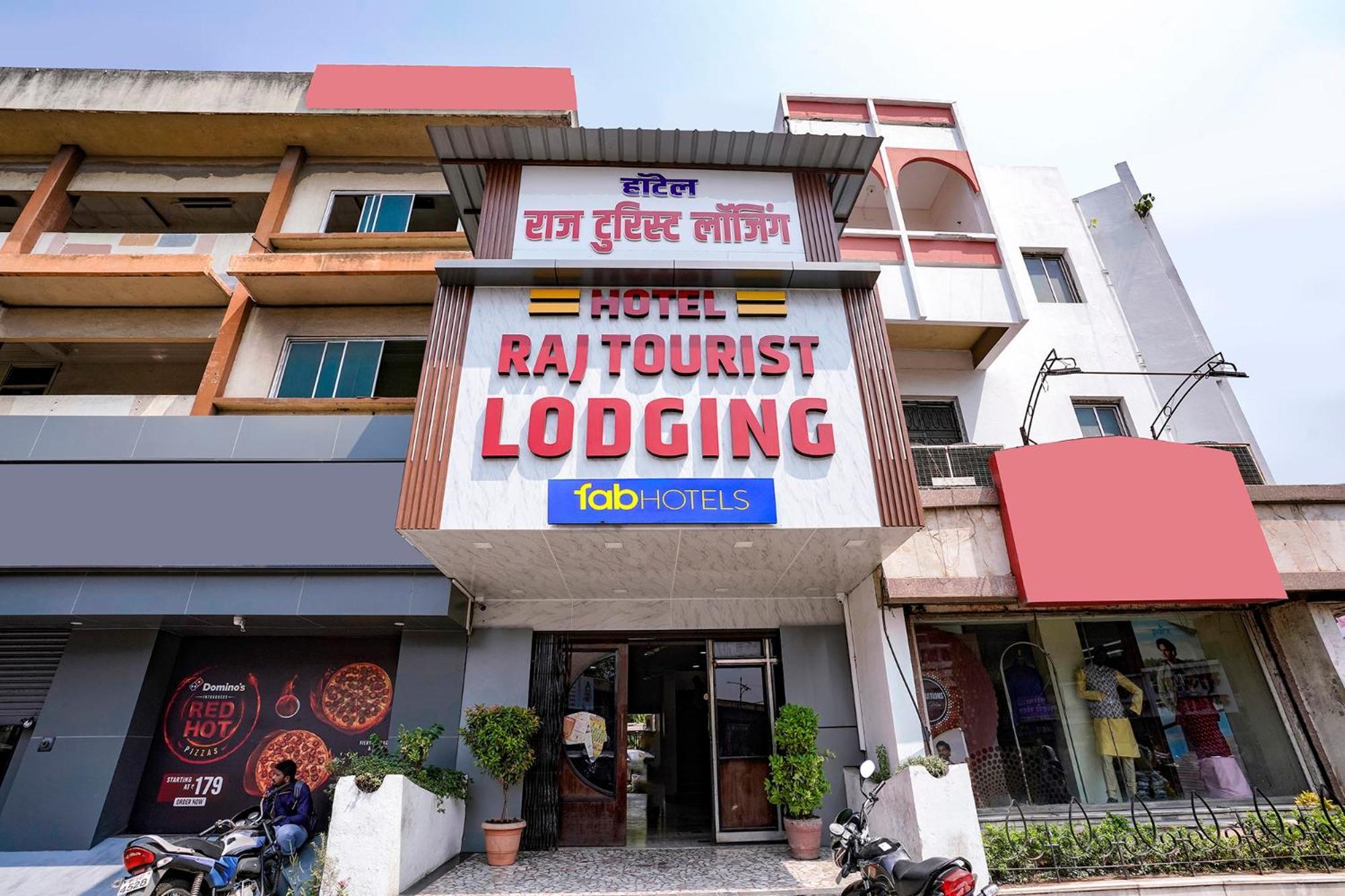 Fabexpress Raj Tourist Hotel Nashik Exterior photo